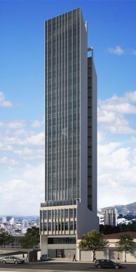 Sala à venda no Centro: 